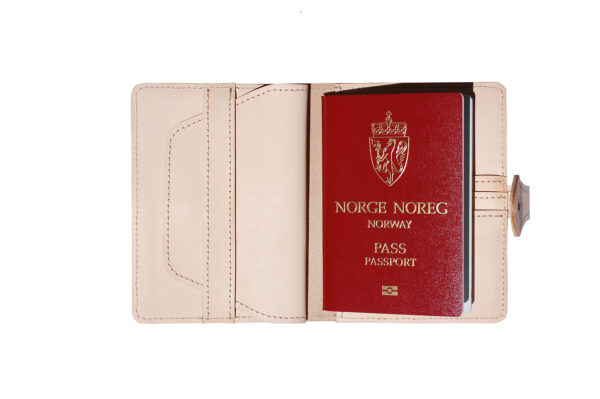 MARSHAL PASSPORT CASE